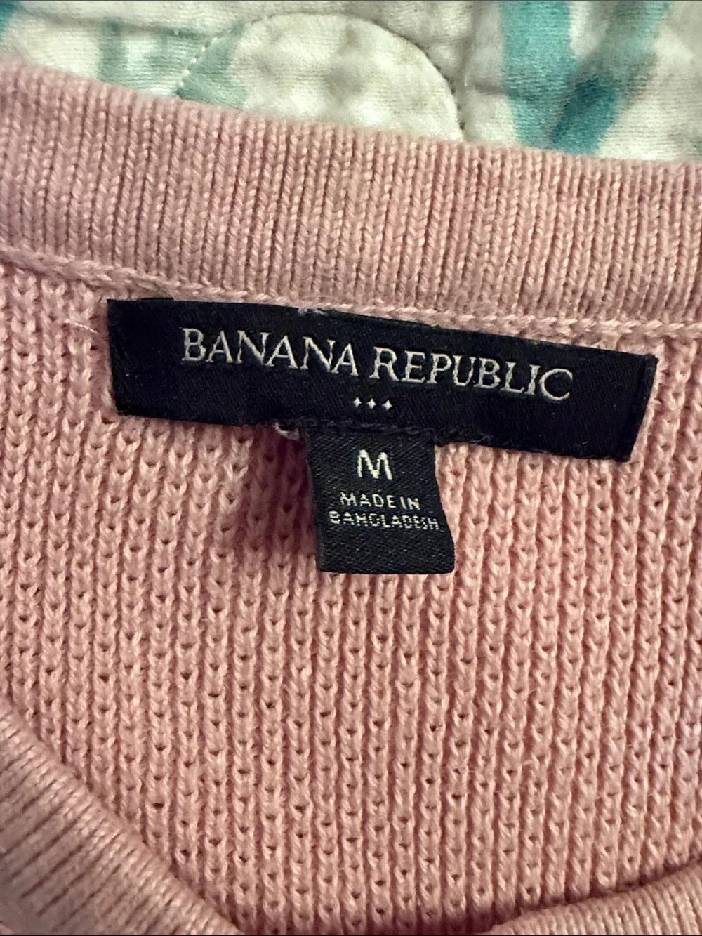 Banana Republic Dusty Rose Crewneck Sweater